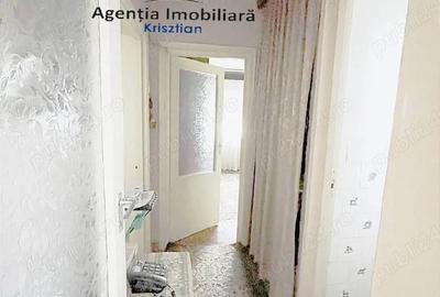 Apartament cu 2 camere decomandat în Micro 15