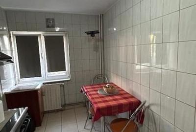 Apartament cu 2 camere decomandat, mobilat în 13 Septembrie - 8