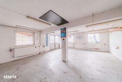 Casă cu Teren 597 Mp în Central - 14