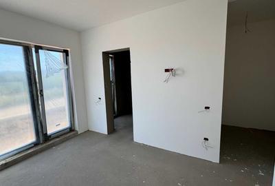 Casă cu 4 camere în Exterior Vest - 7