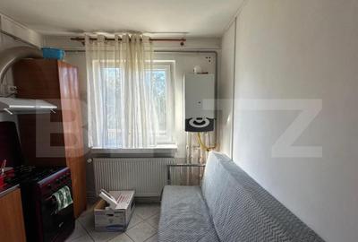 Apartament de 1 camera, zona Piata Nicolina - 3