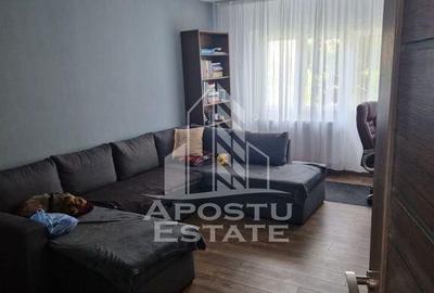 Apartament cu 2 camere, decomandat, centrala, zona Soarelui