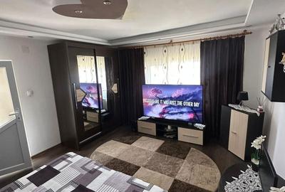 Casă cu 3 camere în Central - 8