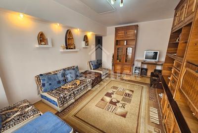 Garsonieră decomandată, mobilată în Micro 20 - 1