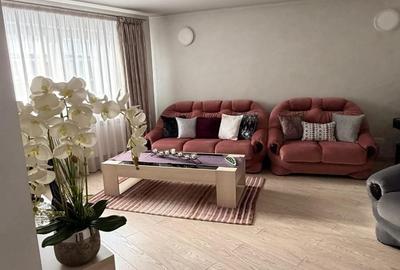 Apartament cu 5 camere decomandat în George Enescu - 1