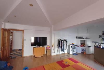 Republicii - Caraiman 3 camere 88 mp etaj 2 - 10