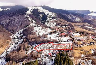 Teren de 1000 mp, în Petros - 6