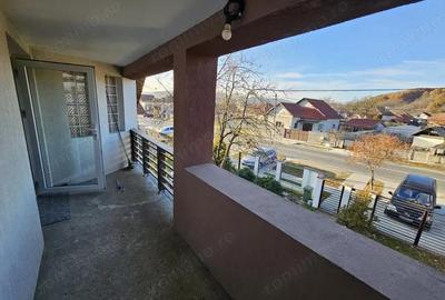 Vanzare casa situata in Bale?ti, str. Principala - la 5 km distan?a de Tg.Jiu Vanzare casa situata in Bale?ti, str. Principala - la 5 km distan?a de Tg.Jiu - 6