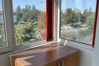Apartament cu 3 camere decomandat în Tomis Nord - 9