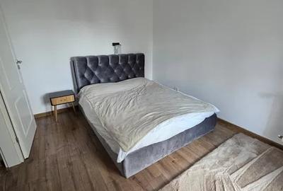Apartament cu 2 camere semidecomandat, mobilat în Pajura