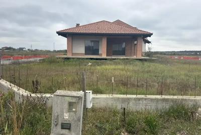 Casa Superba Nefinalizata | 600 m Utili | 2500 m Teren | Padure 100 m - 1