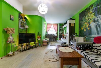 Apartament cu 3 camere decomandat în Alecu Russo - 1