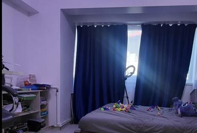 Apartament cu 4 camere în Central