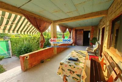 Casă cu 10 camere cu Teren 560 Mp în Clinceni