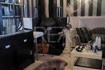 Casă cu 10 camere cu Teren 633 Mp în Domnești - 6