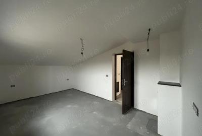 Casă cu 6 camere cu Teren 500 Mp în Câmpineanca - 4