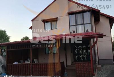 Casă cu 3 camere cu Teren 678 Mp în Valea - 1