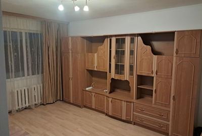 Garsonieră decomandată în Runcu - 7