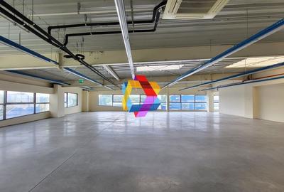 Spațiu comercial, de 1,240 mp, în Bartolomeu