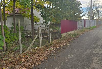 Teren  715  mp  intravilan Petresti - 2