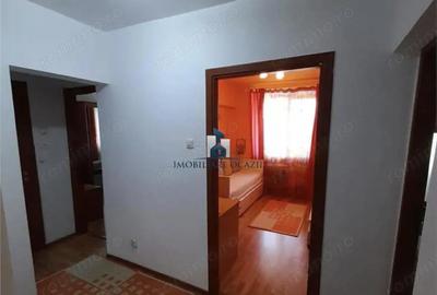 Apartament cu 3 camere semidecomandat în Giurgiului - 9
