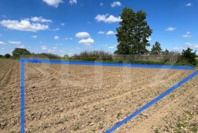 Teren de 700 mp, în Central - 1