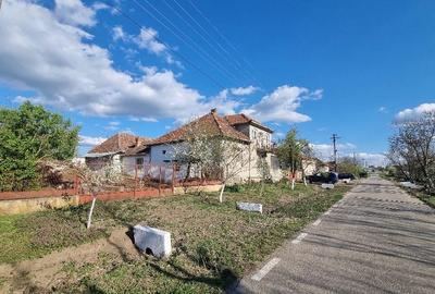 Casă cu 4 camere în Fiscut - 3
