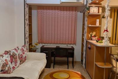 Inchiriez apartament 3 camere Voluntari - 3