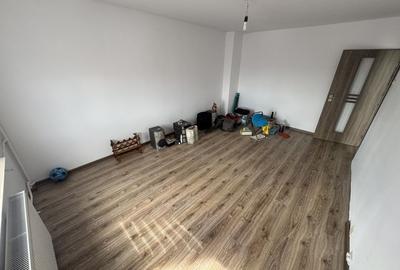 Apartament cu 2 camere decomandat, mobilat în Inel II
