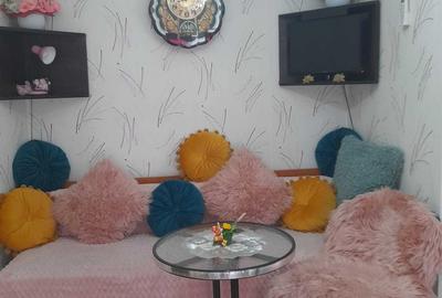Casă cu 3 camere în Central