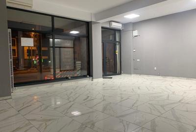 Spațiu comercial, de 80 mp, în Dămăroaia
