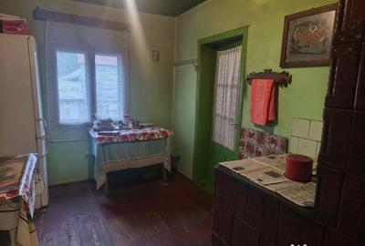 Casă cu 2 camere cu Teren 1600 Mp în Grămești - 2