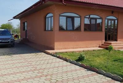 Casă cu 5 camere cu Teren 2550 Mp în Munteni - 5