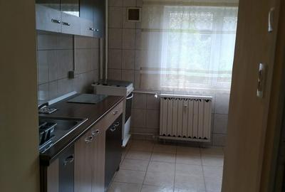 Garsonieră decomandată, mobilată în Vitan Mall - 5