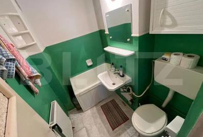 Apartament cu 4 camere semidecomandat, mobilat în Micro 8 - 3