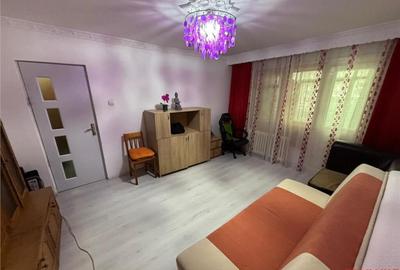 Zona Neagoe Voda - 2 camere - parter - balcon - 3