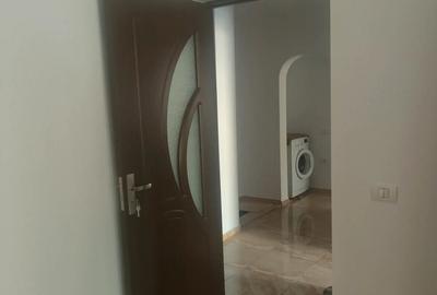Apartament cu 2 camere decomandat în 1 Mai - 8