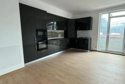 Apartament cu 3 camere decomandat în Rădăuți - 7