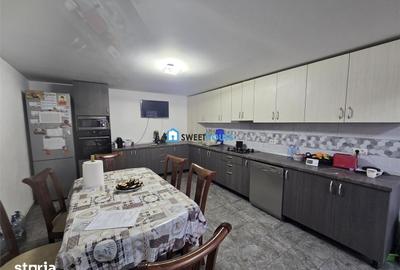 Casă cu 5 camere cu Teren 2000 Mp în Recea - 3