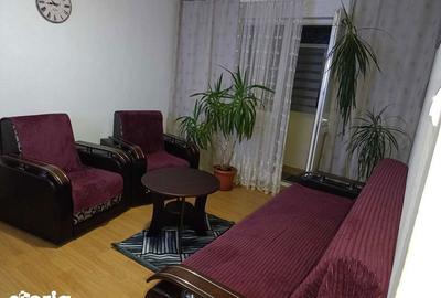 Apartament cu 3 camere semidecomandat în Berceni - 4