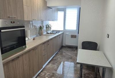 Apartament cu 3 camere decomandat în Străulești - 3