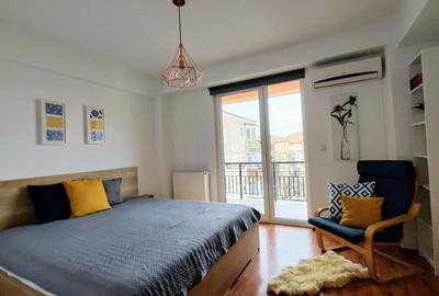 Inchiriez apartament 3 camere - 1