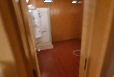 A 17 Proprietarul vinde vila Bacau zona nord vecinatate MOL An construc?ie dupa 2020 - 1