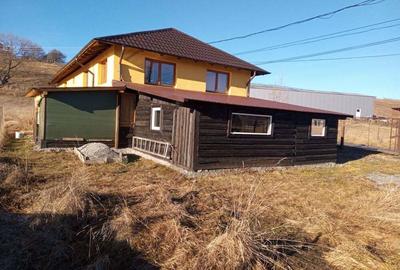 Casă cu 3 camere în Neagra - 4