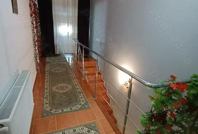 Casă cu 6 camere în Valu lui Traian - 8