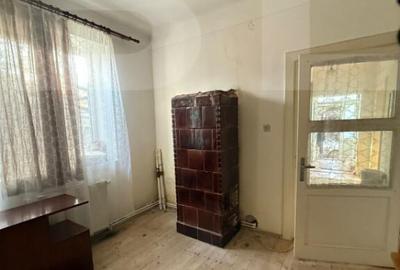 Casa de vanzare, cu 3 camere, doua bucatarii+teren in Simeri - 6