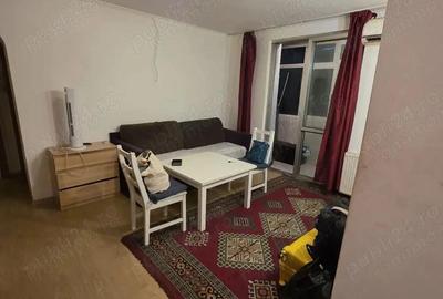 De vanzare apartament de 3 camere in Titan, metrou Costin Georgian, centrala - 2