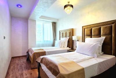 Apartament cu 3 camere decomandat în Tractorul - 4