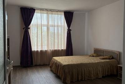 Apartament cu 3 camere în Central - 1