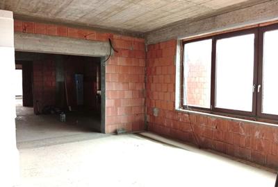Casă cu 4 camere cu Teren 1400 Mp în Sânnicolau Mic - 4